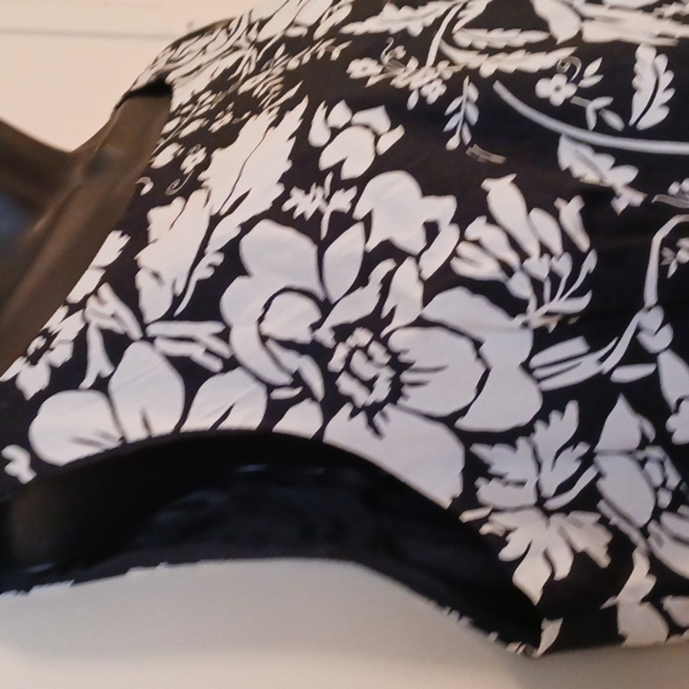 George nwt floral dress Sz. 16 color black / white - Picture 6 of 6